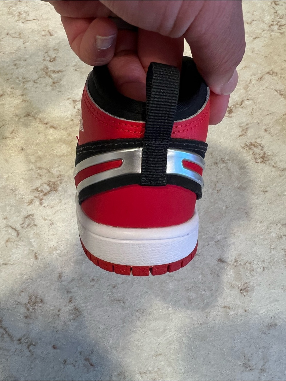Air Jordan 1 Toddler Size 9.5 Mid RM EasyOn TD Black/Red/White - Picture 14 of 16